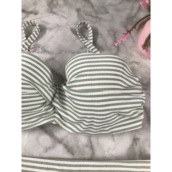 H&M Women's Size 10 Two Piece Bathing Swim Suit Swimsuit Bikini Lightly Padded - Picture 5 of 8